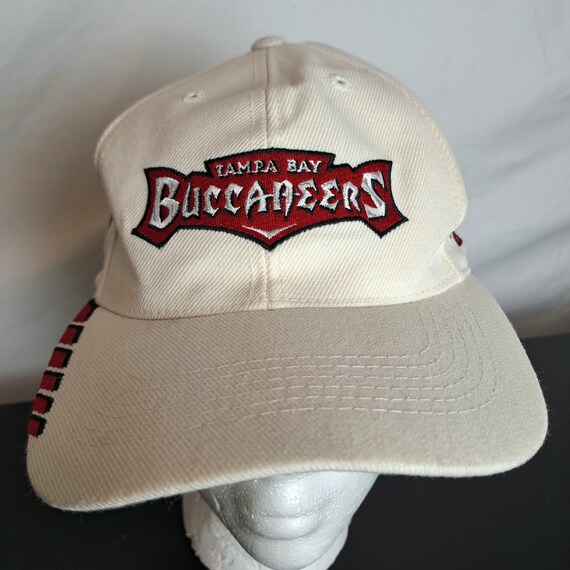 Vintage 2000s Tampa Bay Buccaneers Hat - image 3