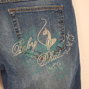 Bermuda en jean Baby Phat taille basse vintage des années 2000, grande taille image 5