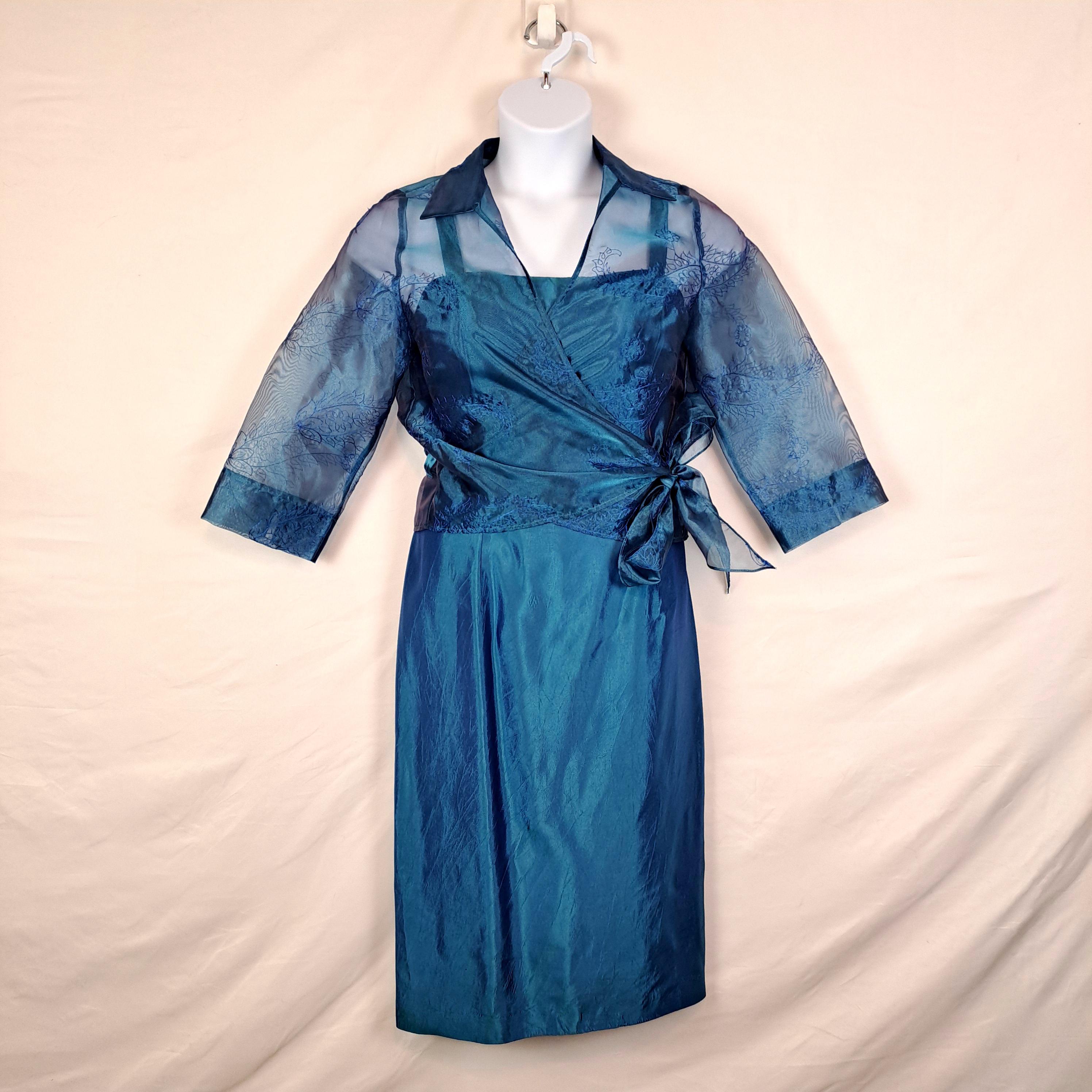 green emerald velvet dress Long Formal Dress with Beaded Long-Sleeve Jacket Black / 18