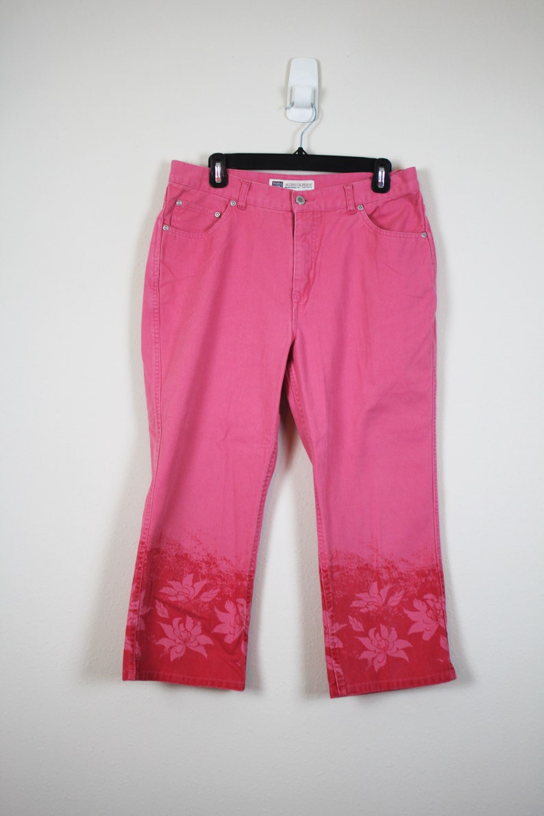 Vintage 2000s Pink Tropical Capri Pants, Size Large image 2