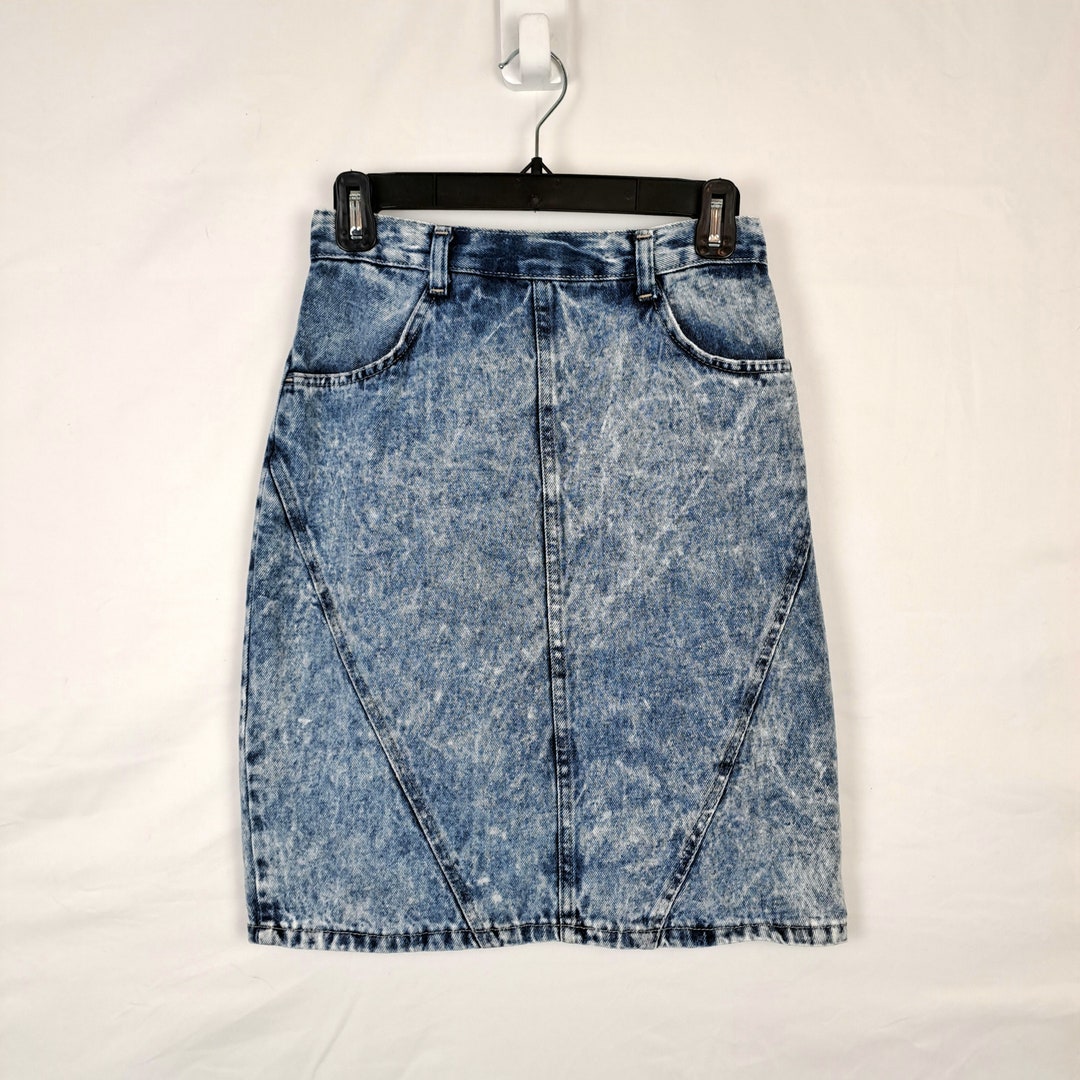 Boohoo Acid Wash Jean Skirt BOOHOO BLUE DENIM MINI SKIRT UK BNWT