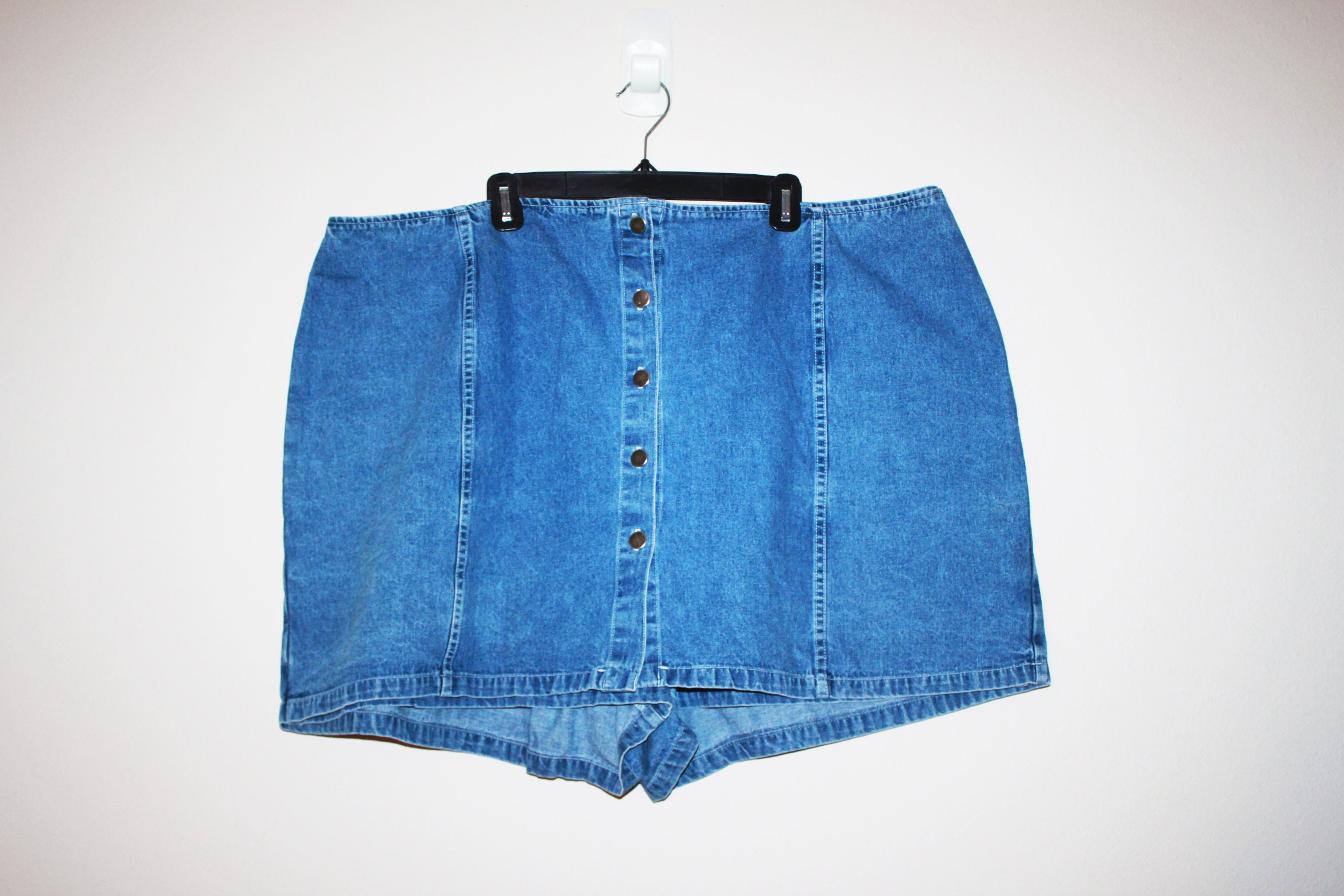 Soho Edge High Waist Denim Skort