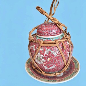 Vintage Famille Rose Mun Shou Longevity Ginger Jar Set | Jingdezhen Porcelain | Woven Rattan Carrier | Saucer & Lid | Chinese Ceramics