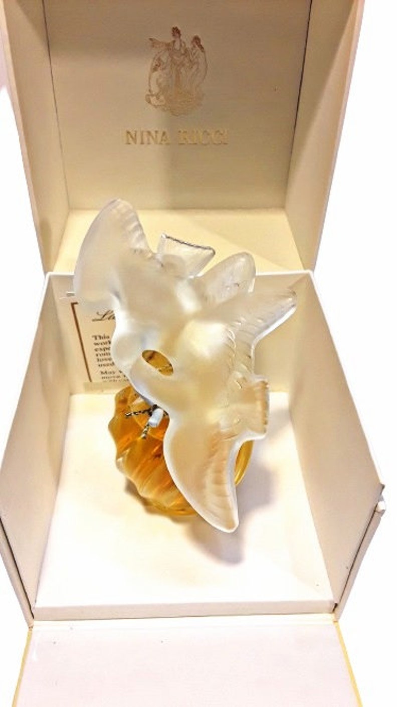 Vintage L'Air du Temps Perfume by Nina Ricci 1 oz Crystal Double Dove Stopper Lalique with Box SEALED Bottle image 3