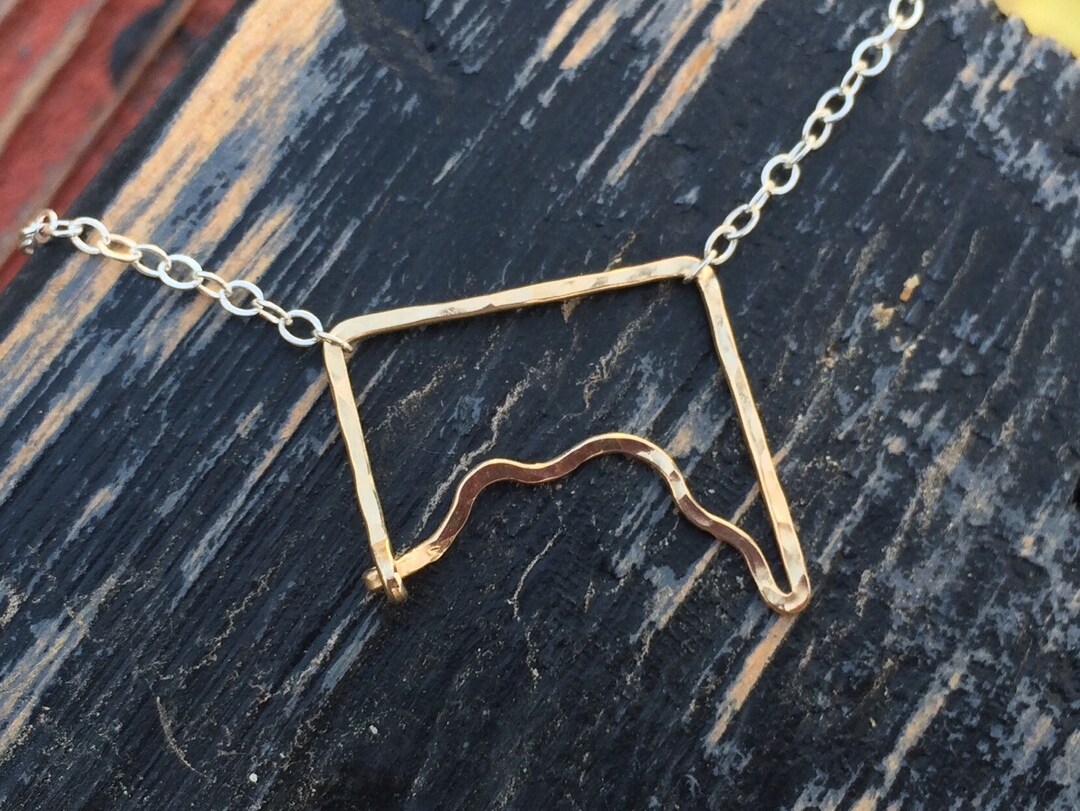 Washington DC Necklace Hammered in 14k Gold Filled Wire, Washington DC