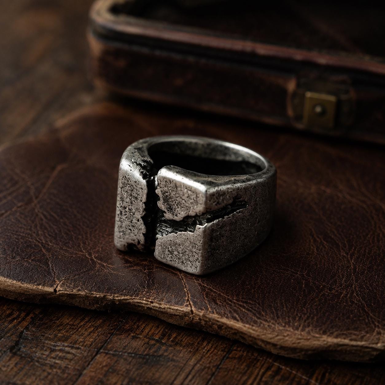 Cracked Ring - Etsy
