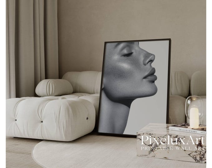 Black And White Female Portrait Art Print – Modern Stylish…