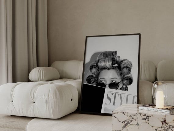 Black and White Fashion Print