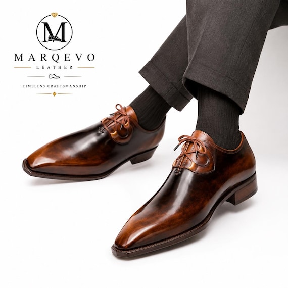 mens brown pointed dress shoes Marqevo Leather Wholecut Oxford Model height