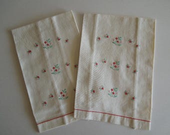 Vintage Guest Towel Set of 2 Hand Embroidered Tiny Red and Pink Flowers Housewarming Gift