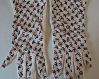 Vintage Novelty Print Gloves-Rickshaw Puller Motif Mid Century