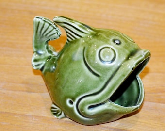 Schöner 70er Jahre Vintage Keramik Aschenbecher Fisch Grün   Retro Mid Century Shabby Chic Landhausstil Ashtray