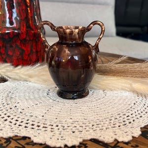 Wazon ceramiczny z Niemiec Zachodnich w stylu vintage | Brązowy ceramiczny wazon MCM z podwójnym uchwytem