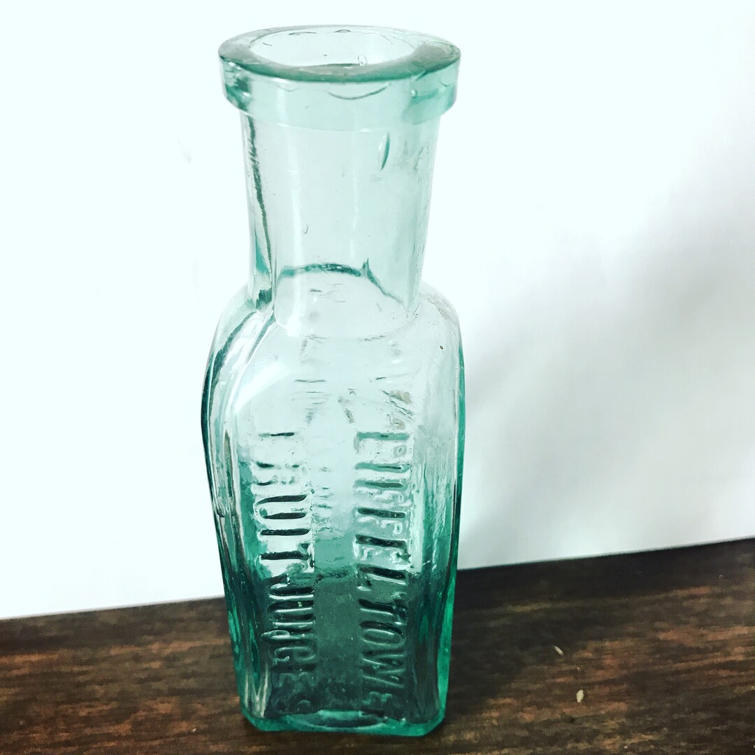 Old Eiffel Tower Fruit Juice Bottle Etsy