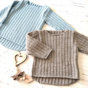 KNITTING PATTERN-Shabby chick weekender P049 image 5