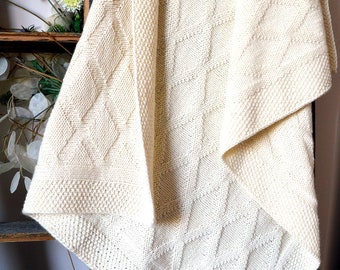 KNITTING PATTERN-Faerydae Diamond Blanket - P106