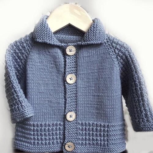 KNITTING Pattern-seamless Top Down 