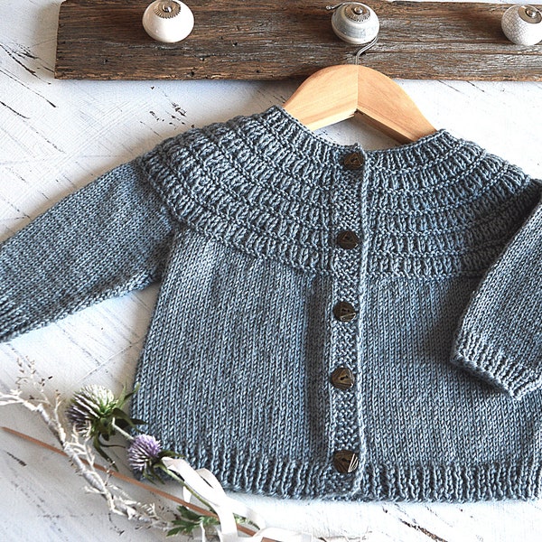 KNITTING PATTERN-Raven Fall Cardigan - P135