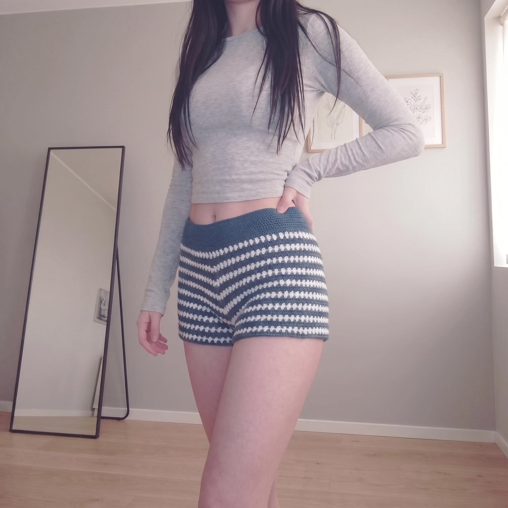 30 Women’s Crochet Shorts Patterns To Make Before Summer Hits 9 Textured Boho Beach Shorts Tutorial