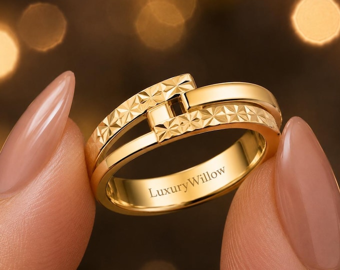 Diamond Cut Gold Ring, Geometric Crossover Band, 10K 14K 18K Solid Gold Ring, Textured Wedding Band, Unique Anniversary Ring for Her