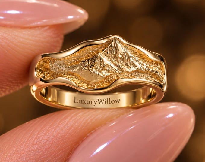 Mountain Ring for Men, Solid Gold Mountain Signet Ring, Engraved Landscape Ring, Nature Jewelry, Hiking Gift, Personalized Adventure Ring