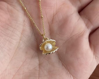 Gold Faux Pearl Seashell Necklace, 925 Sterling Silver Tiny Shell Pendant, Best Friend Gift, Ocean Inspired Jewelry, Christmas Gift