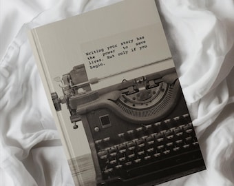 Diario per macchina da scrivere vintage / La tua storia salva vite / Quaderno di scrittura con copertina rigida, regalo di cura di sé per autori, scrittori, insegnanti, terapisti