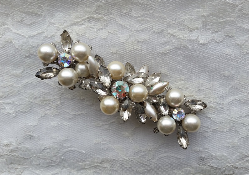 ANTIQUE BRIDAL Hair Clip Assemblage Hair 4.5 Bride Classic Pearls Old Hollywood Glam Rhinestones Fascinator One of a Kind Bride Wedding