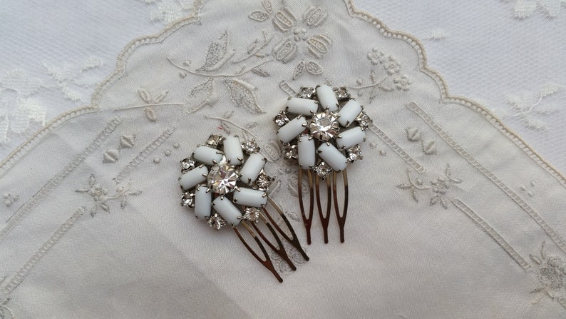 White Milk Glass Bridal Hair Combs Vintage Set Of Two Etsy