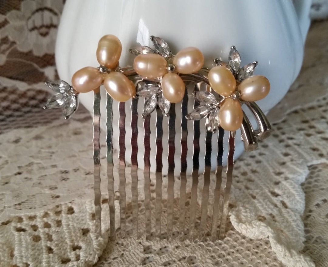 CHAMPAGNE PEARLS VINTAGE Bridal Hair Comb Assemblage - Etsy New Zealand
