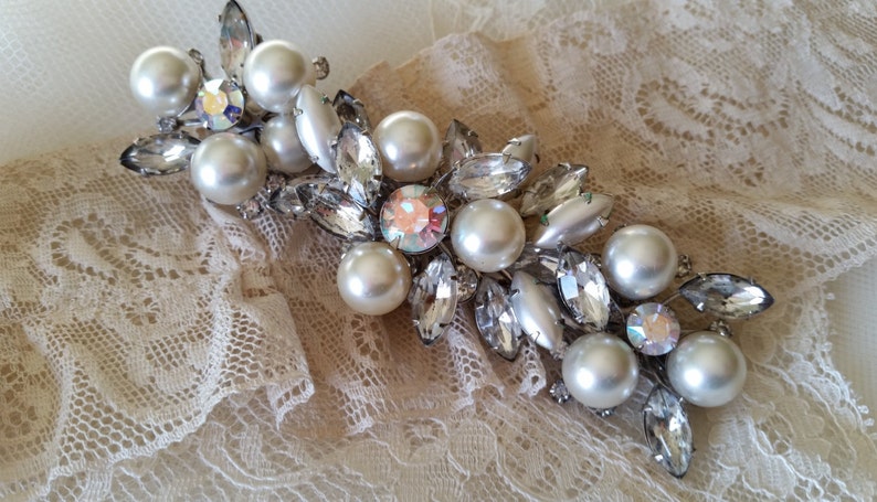 ANTIQUE BRIDAL Hair Clip Assemblage Hair 4.5 Bride Classic Pearls Old Hollywood Glam Rhinestones Fascinator One of a Kind Bride Wedding