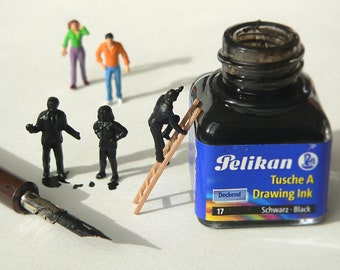 Men in Black – Foto auf Holz