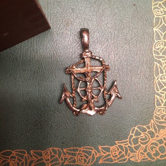 Red Sea - nautical crucifix - crucifix pendant - n