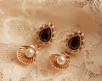 Paris Venus Earrings, Gold Shell Jewelry, Cottage core, Vintage Wedding Jewelry, French Style