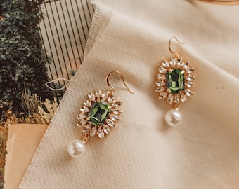 Green Statement Earrings, Holiday Party Jewelry, French Wedding Earrings, Light Green Crystal Earrings, Pearl Drop Earrings, Peridot Jewelry