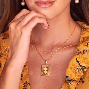 Gold Greek Necklace, Greek key necklace, Gold key jewelry, Square Necklace, Layering Necklace, Aunt gift, Key Necklace