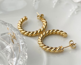 Gold Twisted Hoops, Gold Hoop Earrings, Vermeil 18k hoops, minimalistic jewelry, Classy French Style, Gift for her, sister gift, French Chic