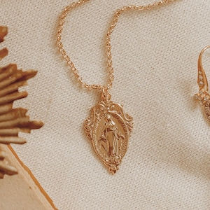 Madonna Pendant Necklace, Rococo Necklace, Cottage core Jewelry religious necklace, French Madonna necklace, Virgin Mary jewelry
