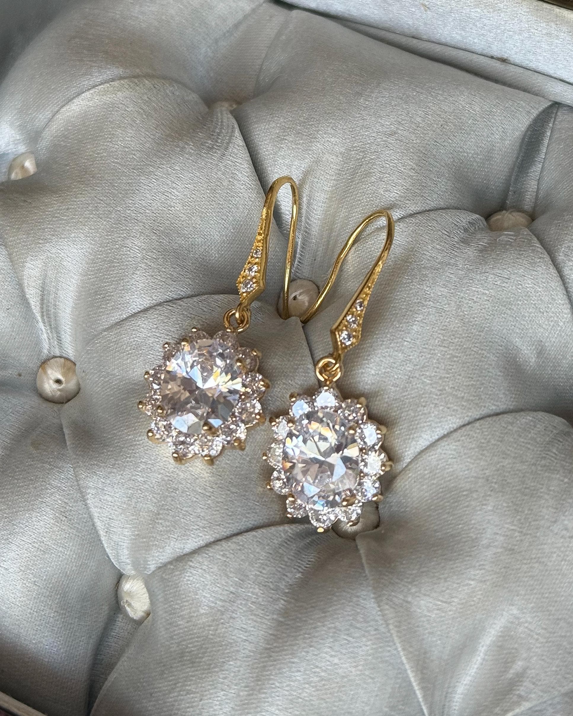 French Wedding Earrings, Marie Antoinette, Rocco Style, Cottage Core Jewelry, French RIvera, French Style jewelry, gift for her, mom gift