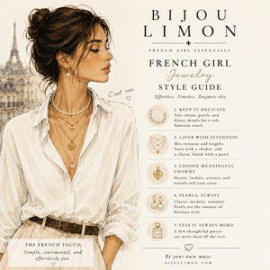 Puede incluir: Una gu&iacute;a de estilo ilustrada titulada BIJOU LIMON FRENCH GIRL JEWELRY STYLE GUIDE con el dibujo de una persona con camisa blanca y collares dorados superpuestos con perlas. El texto ofrece cinco consejos para el estilo de joyer&iacute;a.