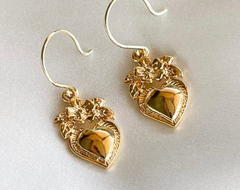 Boucles d'oreilles Gold Heart Drop, Français Bijoux de mariage floral, Boucle d'oreille confortable Rococo Paris, Cadeau Romantique Chic Femme, Bijou Lady Love Story