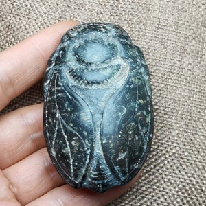 Archaistic Design  Style Carved Black Jade Pendant Cicadas Gemstone bead Amulet Talisman Jade Pendant