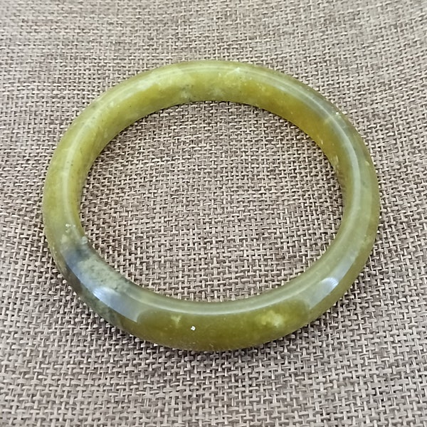Natural Jade Bangle Chunky Smooth Untreated Xiuyan Jade Circular Bangle 65 mm