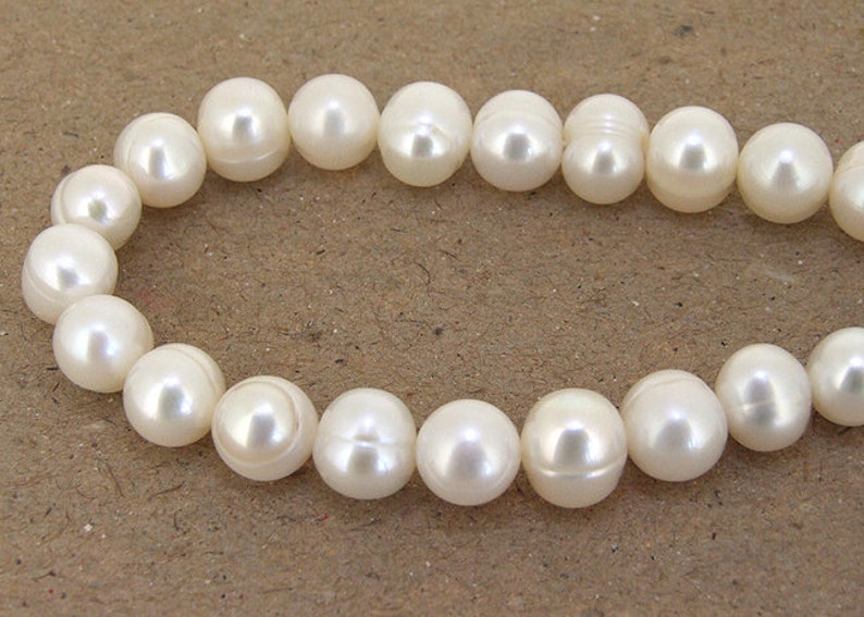 Luster Full One Strand Luster Pure Baroque Oval Baroque White Freshwater Pearl9mmx8mmabout 48Pieces15inch strand image 3