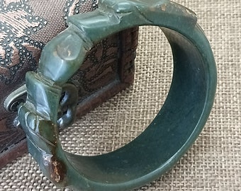 Natural Green Jade Bangle Gemstone Bracelet Bangle Carved Dragon playing with Pearl 54 mm