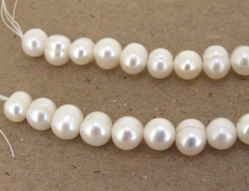 Luster Full One Strand Luster Pure Baroque Oval Baroque White Freshwater Pearl9mmx8mmabout 48Pieces15inch strand image 5