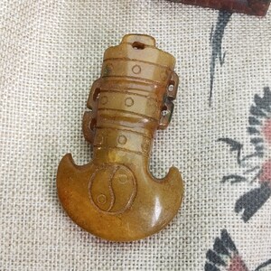 Archaistic Design Jade Pendant Carved Jade shovel Taiji Blessing Amulet diy Necklace