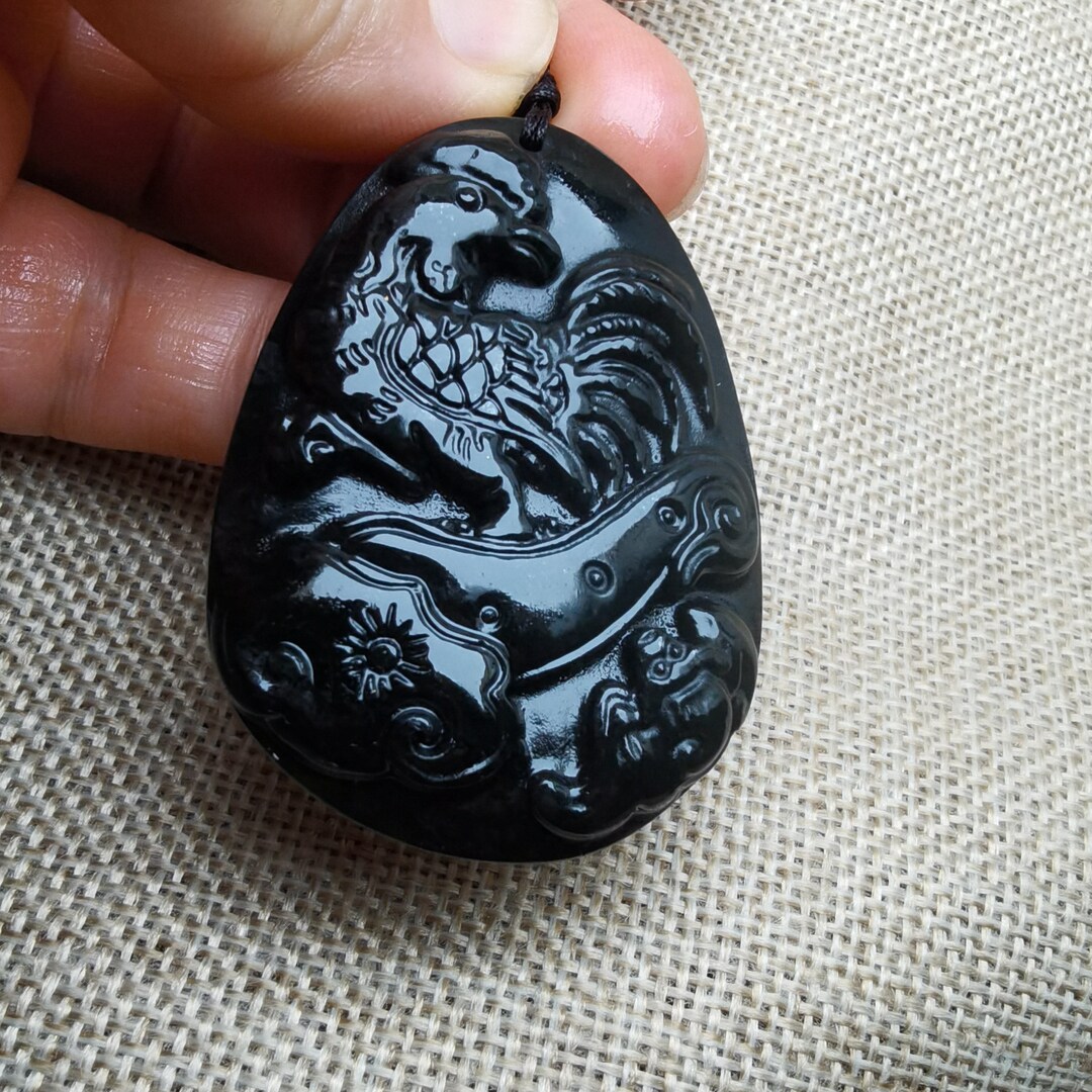 Natural Dark Green Jade Pendant Carved Chinese Zodiac Rooster 生肖