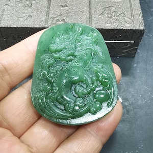 Natural Nephrite Green Jade Pendant Hand Carving Chinese Dragon Loong
