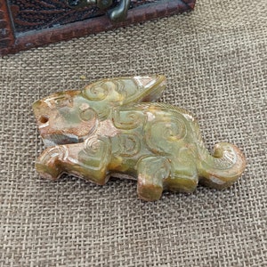 Antique Jade Pendant Ancient China Culture Carving Easter Bunny Rabbit Pendant Diy Pendant